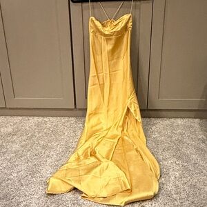 NWT HNTR THE LABEL GAIA Gown